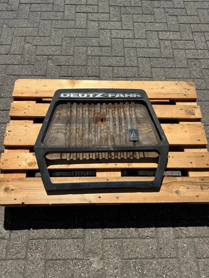 Deutz DX Frontgrill 6.10 6.30 6.50 6.61 7.10