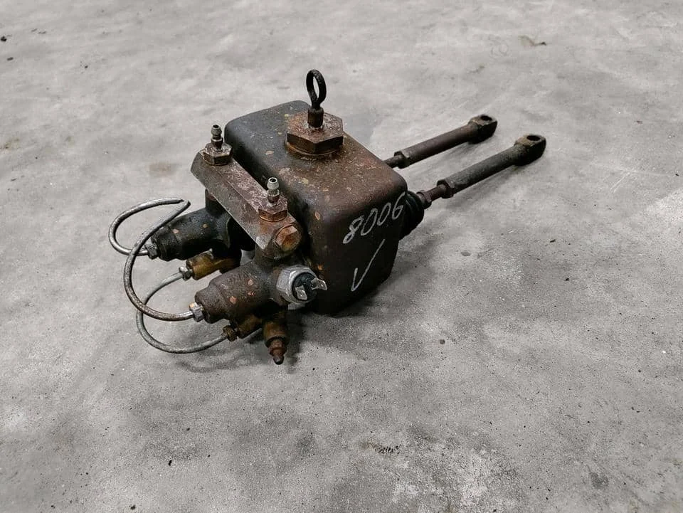 Hauptbremszylinder Deutz 13006 8006 Bremsflüssigkeitsbehälter 10006 06