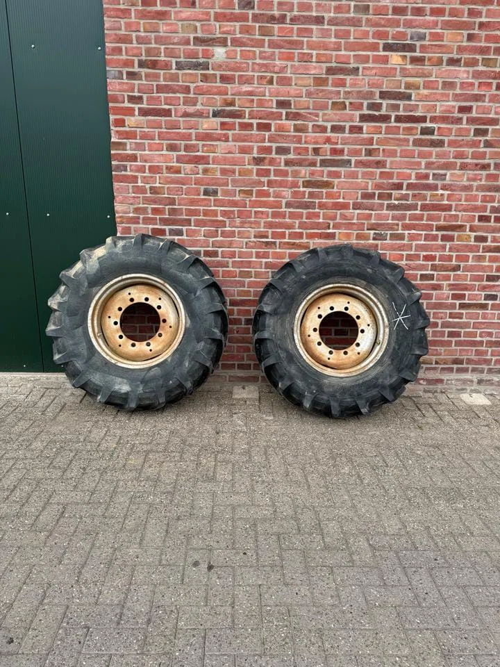 Räder 380 85 r24 für Deutz DX 85 90 110 120 8006 10006 13006
